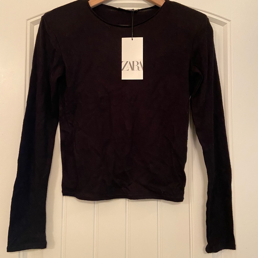 Black lightweight sweater